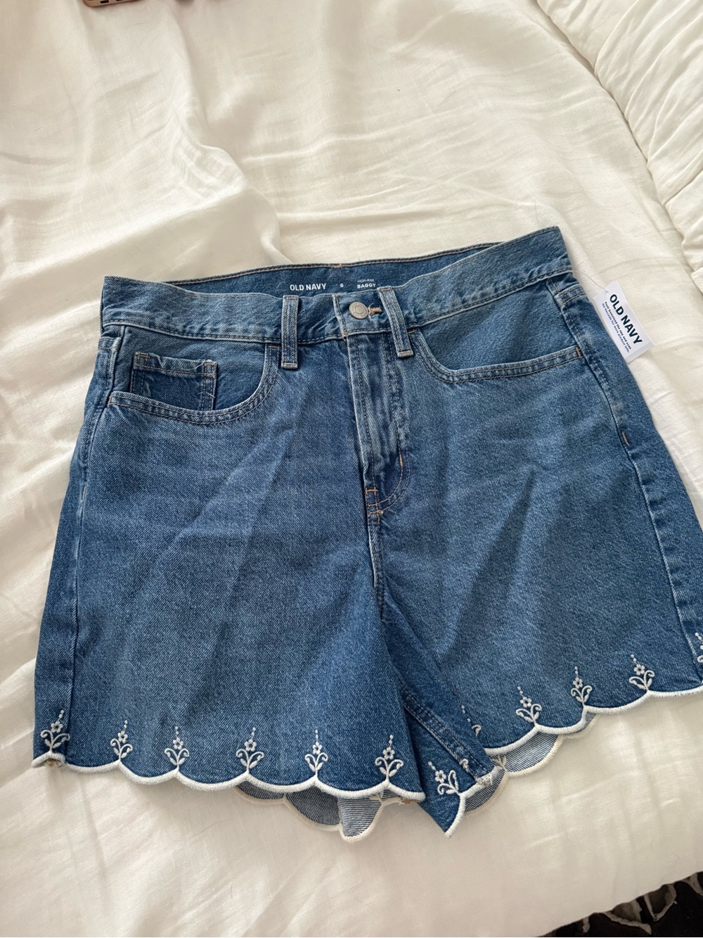 Old Navy Blue Denim Scalloped Embroidered Women's Shorts